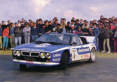 Jean-Claude Andruet - Martine Rick
20º Ypres 24 Hours Rally 1984. Lancia Rally 037. Acabó el Rallye 2º pero fue excluí­do por ayuda ilegal.

Del 29 de Junio al 1 de Julio, Ypres, Bélgica.
Superficie: asfalto.

El Rally tenía 573.38 km cronometrados divididos en 51 tramos especiales (uno de ellos fue cancelado SS51 Zillebeke de 15.10 km).

Tomaron la salida 147 equipos, finalizaron 69.@
Palabras clave: ;Lancia;Rally;Grupo_B;Ypres;1984