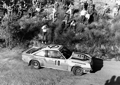 Dario Cerrato - Giuseppe Cerri
26º Rally Sanremo 1984. Opel Manta 400 (Roma 06277E). Abandonó por accidente en SS48 Passo Ghimbegna de 23.30 Km.
Conrero Squadra Corse

Del 30 de Septiembre al 5 de Octubre, Sanremo, Liguria, Imperia, Italia.
Superficie: asfalto -tierra.

El Rally tenia un total de 2546.29 km de los que 807.69 km divididos en 56 tramos eran especiales, (2 de ellas fueron canceladas SS7 Sante Luce de 12,30 km y SS26 Chiusdino 2 de 17,41 Km).

Se inscribieron 104 equipos, tomaron la salida 100, finalizaron 35.@
Palabras clave: ;Opel;Manta;Grupo_B;Sanremo;1984
