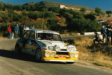 Carlos Sainz Cenamor - Antonio Boto
2º Rally Valeo 1985. Renault 5 Maxiturbo (2-M-3536-P). Clasificado 3º.

Del 16 al 17 de Noviembre, Madrid, España.
Superficie: asfalto.

El Rally constaba de 2 etapas con un total de 229.70 km cronometrados divididos en 19 tramos.

Tomaron la salida un mínimo de 77 equipos, finalizaron 43.

(Author photo, el propietario del perfil en Facebook de Motor Club Reinosa).@
Palabras clave: ;Renault;Maxiturbo;Shalymar;Valeo;Madrid;1985;Grupo_B