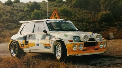 Carlos Sainz Cenamor - Antonio Boto
2º Rally Valeo 1985. Renault 5 Maxiturbo (2-M-3536-P). Clasificado 3º.

Del 16 al 17 de Noviembre, Madrid, España.
Superficie: asfalto.

El Rally constaba de 2 etapas con un total de 229.70 km cronometrados divididos en 19 tramos.

Tomaron la salida un mínimo de 77 equipos, finalizaron 43.@
Palabras clave: ;Renault;Maxiturbo;Shalymar;Valeo;Madrid;1985;Grupo_B