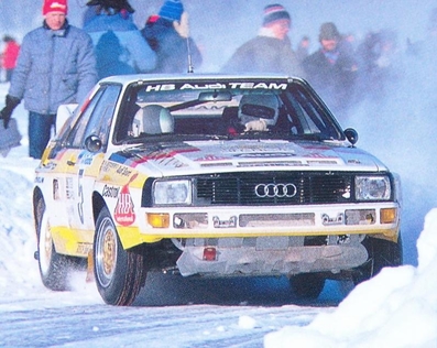 Walter Röhrl - Christian Geistdörfer
35º Internacional Suecia Rally 1985. Audi Sport Quattro S1 (IN-NL 8) Abandonó por motor en SS20 de 17.36 Km.

Del 15 al 17 de Febrero, Karlstad, Suecia.
Superficie: nieve - hielo.

El Rally tenia un total de 1642.00 km de los que 513.68 km divididos en 29 tramos eran especiales.

Tomaron la salida 115 equipos, finalizaron 56.@
Palabras clave: Walter_Röhrl;Audi;Sport;Quattro;Suecia;Grupo_B;nieve;1985