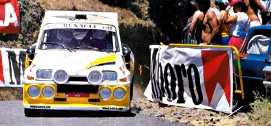 Carlos Sainz Cenamor - Antonio Boto
10º Rally Corte Inglés 1986. Renault 5 Maxiturbo (2-M-5968-P). Clasificado 1º.

Del 4 al 6 de Julio, Las Palmas de Gran Canaria, España.
Superficie: asfalto.288.00 km

El Rally tenia un total de 693.00 km de los que 288.00 km divididos en 18 tramos eran especiales.

Tomaron la salida 70 equipos finalizaron 36.

Foto en el salto de Ariñez.
@
Palabras clave: ;Renault;Maxiturbo;Grupo_B;Corte_Ingles;Canarias;1986;Ariñez