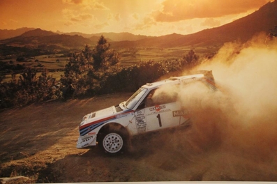 Henri Toivonen - Sergio Cresto
9º Rally Costa Smeralda 1986. Lancia Delta S4 (A6 37614). Clasificado 1º.
Martini Lancia

Del 16 al 18 de Abril, Porto cervo, norte de Cerdeña, Italia.
Superficie: tierra.

El Rally constaba de 546.00 Km cronometrados divididos en 35 tramos especiales.

Tomaron la salida 79 equipos, finalizaron 32.@
Palabras clave: Henri_Toivonen;Lancia;Delta;Costa_Esmeralda;1986;Grupo_B;Smeralda