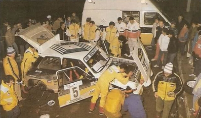Asistencia en el 34º Rally Costa Brava 1986
En el Renault 5 Maxiturbo (2-M-4747-P) de Carlos Sainz - Antonio Boto, clasificado 2º.

Del 21 al 23 de Febrero, Lloret de Mar, Girona, Catalunya, España.
Superficie: asfalto - tierra.

El Rally tenia un total de 1293.91 Km de los que 557.07 Km divididos en 29 tramos eran especiales.

Se inscribieron 110 equipos, tomaron la salida 94, finalizaron 30.@
Palabras clave: ;Renault;Maxiturbo;grupo_B;Costa_Brava;1986;Asistencias