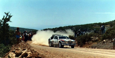 Massimo (Miki) Biasion - Tiziano Siviero
33º Bosch Acropolis Rally 1986. Lancia Delta S4 (TO 76795E). Clasificado 2º.
Martini Lancia

Del 2 al 4 de Junio, Atenas, Grecia.
Superficie: tierra.

El Rally tení­a un total de 1890.00 km de los que 572.13 km divididos en 46 tramos eran especiales (8 de ellas fueron cancelados SS8, SS9, SS10, SS14, SS16, SS21, SS36 y SS45)

Tomaron la salida 101 equipos, finalizaron 34.@
Palabras clave: ;Lancia;Delta;Grupo_B;Acropolis;Grecia;1986