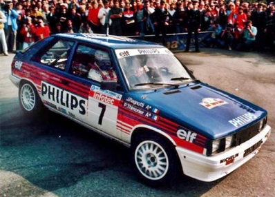 Jean Ragnotti - Pierre Thimonier
30º Rally Tour de Corse - Rallye de France 1986. Renault 11 Turbo (4404 YB 91). Clasificado 4º.

Del 1 al 3 de Mayo, Ajaccio, Córcega, Francia.
Superficie: asfalto.
El Rally tenia un total de 1551.00 km de los que 1122.34 km divididos en 30 tramos eran especiales. (4 de ellos fueron cancelados. SS12 Figarella - Cardo de 15.75 Km, SS18 Corte - Taverna de 26.84 Km, SS19 Moltifao - Speloncato de 38.16 Km y SS20 Corbara - Calenzana de 23.69 Km. Los 3 últimos por el fatal accidente de Henri y Sergio).
Tomaron la salida 122 equipos, finalizaron 31.

En esta edición habí­an 5 tramos de 50 o mas Km cronometrados, SS7 Cozzano - Col de la Serra de 50.84, SS8 Muracciole - Abbazia de 50.00, SS10 Pont d'Altiani - Pont St Laurent de 56.01, SS14 Prunelli - San Pancrazio de 55.67 y SS17 Campe Militaire - Corte de 58.14. Uno de mas de 70 km, SS23 Saint Roch - Suaricchio de 78.19, y otro, el último, SS30 Liamone - Suaricchio de 83.16 Km.

Aquí dejo los kilómetros de cada uno de los 30 tramos del Rally:

1ª ETAPA (01-Mayo-1986)
SS1 Verghia - Pont de la Masina de 38.09 km
SS2 Sainte Marie Sicche - Moca 1 de 23.96 km
SS3 Petreto - Aullene 1 de 20.03 km
SS4 Zerubia - Santa Giulia de 30.60 km
SS5 Sartene - Zonza de 44.23 km
SS6 Aullene - Zicavo de 25.59 km
SS7 Cozzano - Col de la Serra de 50.84 km
SS8 Muracciole - Abbazia de 50.00 km
SS9 Campo al Quarcio - Ponte de Noceta de 33.77 km
SS10 Pont d'Altiani - Pont St Laurent de 56.01 km
SS11 Ponte Rosso - Borgo de 42.29 km

TOTAL ETAPA 415.41 km

2ª ETAPA (02 Mayo-1986)
SS12 Figarella - Cardo (cancelado) de 15.75 km
SS13 Saint Florent - Col de San Stefano de 26.81 km
SS14 Prunelli - San Pancrazio de 55.67 km
SS15 Folelli - Santa Lucia di Moriani de 18.49 km
SS16 Moriani Plage - Orsoni de 20.10 km
SS17 Campe Militaire Corte de 58.14 km
SS18 Corte - Taverna (cancelado) de 26.84 km
SS19 Moltifao - Speloncato (cancelado) de 38.16 km
SS20 Corbara - Calenzana (cancelado) de 23.69 km

TOTAL ETAPA 283.65 km

3ª ETAPA (03-Mayo-1986)
SS21 Norte Dame de la Serra - Pont du Fango de 28.77 km
SS22 Fango - Ota de 48.59 km
SS23 Saint Roch - Suaricchio de 78.19 km
SS24 Tavera - Pont de Mezzana de 30.57 km
SS25 Sainte Marie Sicche - Moca 2 de 23.96 km
SS26 Petreto - Aullene 2 de 20.03 km
SS27 Sorbollano - Santa Giulia de 35.59 km
SS28 Calvese - Agosta Plage de 38.69 km
SS29 Plaine de Peri - Capiglioli de 35.73 km
SS30 Liamone - Suaricchio 83.16 km

TOTAL ETAPA 423.28 km.
SUMANDO LAS TRES ETAPAS, ESTAMOS HABLANDO DE 1122.34 KM CRONOMETRADOS... UNA SALVAJADA...@
Palabras clave: ;Renault;Turbo;Corcega;1986;Corse