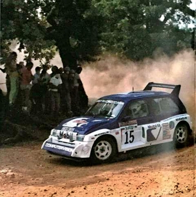 Malcolm Wilson - Nigel Harris
28º Rallye Sanremo 1986. MG Metro 6R4 (C99 KOG). Clasificado 4º.

Equipo Peugeot descalificado
El tercer dí­a del Rally se examinó el Peugeot y se decreto que las aletas de la parte de abajo eran en realidad faldillas. Las faldillas habí­an sido prohibidas después del Córcega, y a pesar de que los coches habí­an pasado las verificaciones pre-rally, se excluyeron todos los Peugeot de inmediato. Peugeot llevó el asunto a la FISA en diciembre, y decidió que la exclusión era ilegal.

Todos los puntos del Rally para el Campeonato se anularon, por eso Sanremo de 1986 no pudo considerarse una prueba de WRC, y por eso Markku Alén fue Campeón del Mundo durante tan solo 10 dí­as.

Del 13 al 17 de Octubre, Sanremo, Imperia, Italia.
Superficie: asfalto - tierra.

El Rally tenía un total de 2148.69 Km de los que 532.60 Km divididos en 40 tramos eran especiales (2 de ellos fueron cancelados SS8 Santa Luce de 12.30 Km y SS22 La Sela 2 de 10.15 Km).

Tomaron la salida 118 equipos, finalizaron 38.
@
Palabras clave: ;MG;Metro;Sanremo;1986;Grupo_B