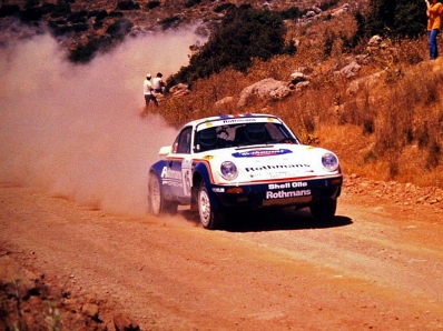 Saeed Al-Hajri - John Spiller
33º Bosch Acropolis Rally 1986. Porsche 911 SC RS (A815 CCF). Clasificado 4º.
Rothmans Porsche Rally Team

Del 2 al 4 de Junio, Atenas, Grecia.
Superficie: tierra.

El Rally tení­a un total de 1890.00 km de los que 572.13 km divididos en 46 tramos eran especiales (8 de ellas fueron cancelados SS8, SS9, SS10, SS14, SS16, SS21, SS36 y SS45)

Tomaron la salida 101 equipos, finalizaron 34.@
Palabras clave: Porsche;Grupo_B;Acropolis;Grecia;1986