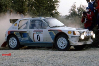 28º Rally Sanremo 1986
Peugeot 205 Turbo 16 E2 (311 FPF 75) con dorsal 0 de Ari Vatanen.

Primera aparición de Ari Vatanen después del grave accidente sufrido en el 5º Marlboro Rally de Argentina 1985.

".... í­bamos lí­deres, cuando tuvimos un brutal accidente, en un terreno muy muy duro, venía a fondo y al pasar por el lecho de un vado cubierto de lodo y escarcha, las ruedas posteriores dieron contra el suelo del vado, salimos volando y nos despeñamos monte abajo, el coche se incendio, y hasta mi casco salio de mi cabeza siendo encontrado un dí­a después por gente local. Por eso cuando estoy en casa y saludo a mi mujer, pienso lo afortunado que fui........"
Ari Vatanen

Equipo Peugeot descalificado
El tercer dí­a del Rally se examinó el Peugeot y se decreto que las aletas de la parte de abajo eran en realidad faldillas. Las faldillas habí­an sido prohibidas después del Córcega, y a pesar de que los coches habí­an pasado las verificaciones pre-rally, se excluyeron todos los Peugeot de inmediato. Peugeot llevó el asunto a la FISA en diciembre, y decidió que la exclusión era ilegal.

Todos los puntos del Rally para el Campeonato se anularon, por eso Sanremo de 1986 no pudo considerarse una prueba de WRC, y por eso Markku Alén fue Campeón del Mundo durante tan solo 10 dí­as.

Del 13 al 17 de Octubre, Sanremo, Imperia, Italia.
Superficie: asfalto - tierra.

El Rally tenía un total de 2148.69 Km de los que 532.60 Km divididos en 40 tramos eran especiales (2 de ellos fueron cancelados SS8 Santa Luce de 12.30 Km y SS22 La Sela 2 de 10.15 Km).

Tomaron la salida 118 equipos, finalizaron 38.

© Moreno Matteucciá
@
Palabras clave: ;Peugeot;Turbo;Grupo_B;Sanremo;1986