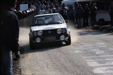 Salvador Servià i Costa  - Jordi Sabater
35º Rally Costa Brava 1987. Volkswagen Golf GTI 16V. Clasificado 1º.

Del 19 al 21 de Febrero.

Al año siguiente aun habiendo existido una Asamblea en la que los socios de la 