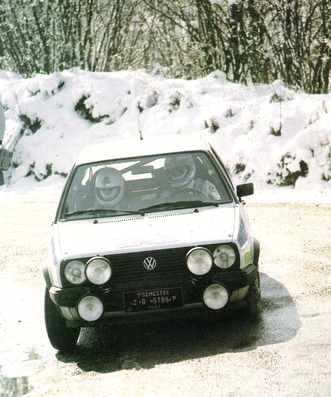 Salvador Servià i Costa  - Jordi Sabater
35º Rally Costa Brava 1987. Volkswagen Golf GTI 16V. Clasificado 1º.

Del 19 al 21 de Febrero.

Al año siguiente aun habiendo existido una Asamblea en la que los socios de la 