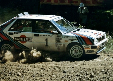 Markku Alén - Ilkka Kivimäki
22º Toyota Olympus Rally 1987. Lancia Delta HF 4WD (TO 01766G). Clasificado 3º.

Del 26 al 29 de Junio, Seattle - Tacoma, Washington, EE.UU.
Superficie. tierra.

El Rally tenia un total de 1749.90 km de los que 540.11 km divididos en 44 tramos eran especiales, (2 de ellas fueron canceladas, SS4 y SS19).

Tomaron la salida 47 equipos, finalizaron 23.@
Palabras clave: Markku_Alen;Lancia;Delta;Olympus;1987