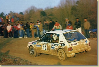 Rafael Martorell - Gràcia Bou
35º Rally Costa Brava 1987. Peugeot 205 GTI. Clasificado 5º.

Del 19 al 21 de Febrero.

Al año siguiente aun habiendo existido una Asamblea en la que los socios de la 
