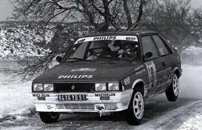 Jean Ragnotti - Pierre Thimonier
55º Rallye Automobile de Monte-Carlo 1987. Renault 11 Turbo (8416 YD 91). Clasificado 6º.
Philips Renault Elf

Del 17 al 22 de Enero, Monte-Carlo.
Superficie: asfalto - nieve.

El Rally tenia un total de 3162.00 km de los que 593.45 km divididos en 26 tramos eran especiales, (1 de ellos fue cancelado SS3 Les Egats - St. Luce de 13.50 Km).

Se inscribieron 163 equipos, tomaron la salida 160, finalizaron 93.@
Palabras clave: Renault;Montecarlo;1987;nieve