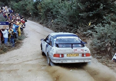 Carlos Sainz Cenamor - Luís Rodríguez Moya
30º Rallye Sanremo - Rallye d'Italia 1988. Ford Sierra RS Cosworth (D373 TAR). Clasificado 5º.
Ford Motor Co. Ltd.

Del 10 al 14 de Octubre, Sanremo, Liguria, Imperia, Italia.
Superficie: asfalto - tierra.

El Rally tenia un total de 2453.87 km de los que 564.96 Km divididos en 43 tramos eran especiales (4 de ellos fueron cancelados SS6 Superspeciale 2 de 2.18 Km, SS11 Tignai de 12.17 Km, SS13 Lanzo 2 de 6.38 Km y SS38 Angua 2 de 12.37 Km).

Se inscribieron 124 equipos, tomaron la salida 124, finalizaron 55.

Foto 2 de 2
@
Palabras clave: Luis_Moya;Ford;Sierra;Cosworth;Sanremo;Italia;1988