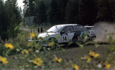 Carlos Sainz Cenamor - Luís Rodríguez Moya
38º 1000 Lakes Rally 1988. Ford Sierra RS Cosworth (D373 TAR). Clasificado 6º.

Del 26 al 28 de Agosto, Jyväskylä, Finlandia.
Superficie: tierra.

El Rally tenia un total de 1445.95 km de los que 496.32 km divididos en 39 tramos, eran especiales.

Se inscribieron 200 equipos, tomaron la salida 195, finalizaron 84.@
Palabras clave: ;Luis_Moya;Finlandia;1988