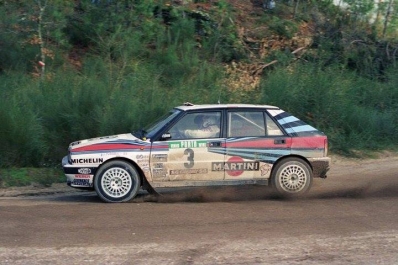 Markku Alen -  Ilkka Kivimaki
23º Rallye de Portugal Vinho do Porto 1989. Lancia Delta Integrale. Clasificado 2º.

Del 28 de Febrero al 4 de Marzo, Estoril, Portugal.
Superficie: asfalto - tierra.

El Rally tenia un total de 2153.02 km de los que 576.88 km divididos en 38 tramos eran especiales, (una de ellas fue cancelada SS18 Ponte de Lima de 16.80 Km).

Tomaron la salida 93 equipos, finalizaron 38.@
Palabras clave: Markku_Alen;Lancia;Delta;Integrale;Portugal;1989