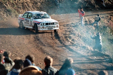 Marc Duez - Alain Lopès
23º Rallye de Portugal Vinho do Porto 1989. BMW M3 E30 (EDZ 4346). Clasificado 5º.
BMW Fina

Del 28 de Febrero al 4 de Marzo, Estoril, Portugal.
Superficie: asfalto - tierra.

El Rally tenia un total de 2153.02 km de los que 576.88 km divididos en 38 tramos eran especiales, (una de ellas fue cancelada SS18 Ponte de Lima de 16.80 Km).

Tomaron la salida 93 equipos, finalizaron 38.@
Palabras clave: BMW;Portugal;1989