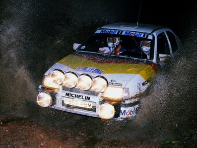 Josef (Sepp) Haider - Michael (Mike) Nicholson
38º Lombard RAC Rally 1989. Opel Kadett GSi 16v (F953 PBM). Abandonó por el eje de transmisión en SS24 Clipstone 1 de 7.31 km.

Del 19 al 23 de Noviembre, Nottingham, Inglaterra.
Superficie: tierra.

El Rally tenia un total de 3,081.99 Km de los que 603.57 Km divididos en 55 tramos eran especiales.

Se inscribieron 202 equipos, tomaron la salida 187, finalizaron 84.@
Palabras clave: Opel;Kadett;GSI;Gran_Bretaña;1989;RAC_Rally