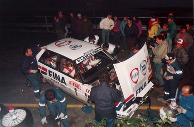 Didier Auriol - Bernard Occelli
33º Rallye Sanremo - Rallye d'Italia 1991. Lancia Delta Integrale 16V (TO 99928R). Clasificado 1º.

Del 12 al 17 de Octubre, Sanremo, Ligúria, Imperia, Italia.
Superficie: asfalto - tierra.

El Rally tenia un total de 2185.96 km de los que 572.91 km divididos en 31 tramos eran especiales (uno de ellos fue cancelado SS5 Castiglione Garfagnana de 9.67 km).

Tomaron la salida 87 equipos, finalizaron 40.@
Palabras clave: Didier_Auriol;Lancia;Delta;Integrale;Sanremo;1991;Asistencias
