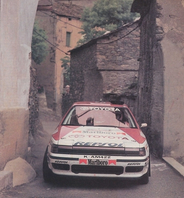 Carlos Sainz Cenamor - Luís Rodríguez Moya
35º Tour de Corse - Rallye de France 1991. Toyota Celica GT-4 "ST165" (K-AM 422). Clasificado 1º.

Del 28 de Abril al 1 de Mayo, Ajaccio, Córcega, Francia.
Superficie: asfalto.

El Rally tenia un total de 1384.51 km de los que 625.91 km divididos en 27 tramos eran especiales.

Tomaron la salida 101 equipos, finalizaron 43.@
Palabras clave: ;Toyota;Celica;ST165;Corcega;1991;Corse