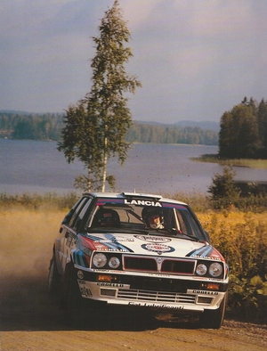 Juha Kankkunen - Juha Piironen
41º 1000 Lakes Rally 1991. Lancia Delta Integrale 16V (TO 76856R). Clasificado 1º.

Del 22 al 25 de Agosto, Laajavuori, Jyväskylä, Finlandia.
Superficie: tierra.

El Rally tenia un total de 1660.31 km de los que 524.26 km divididos en 42 tramos eran especiales.

Se inscribieron 148 equipos, finalizaron 88.@
Palabras clave: ;Juha_Piironen;Lancia;Delta;Integrale;Finlandia;1991