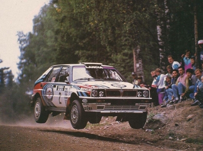 Juha Kankkunen - Juha Piironen
41º 1000 Lakes Rally 1991. Lancia Delta Integrale 16V (TO 76856R). Clasificado 1º.

Del 22 al 25 de Agosto, Laajavuori, Jyväskylä, Finlandia.
Superficie: tierra.

El Rally tenia un total de 1660.31 km de los que 524.26 km divididos en 42 tramos eran especiales.

Se inscribieron 148 equipos, finalizaron 88.@
Palabras clave: ;Juha_Piironen;Lancia;Delta;Integrale;Finlandia;1991;