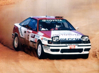 Armin Schwarz - Arne Hertz
27º Rallye Catalunya - Costa Brava - Rallye de España 1991. Toyota Celica GT-4 -ST165- (K-AM 2590). Clasificado 1º.
Toyota Team Europe

Del 10 al 13 de Noviembre, Lloret de Mar, Girona, Catalunya, España.
Superficie: asfalto - tierra.

El Rally tenia un total de 1606.98 km de los que 594.01 km divididos en 35 tramos eran especiales (2 de ellas fueron canceladas SS4 Sant Hilari - Osor de 13.57 Km y SS29 Riera de Merles de 14.36 Km).

Tomaron la salida 76 equipos, finalizaron 33.@
Palabras clave: Toyota;Celica;Catalunya;1991;ST165;España;Spain