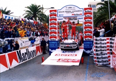 Armin Schwarz - Arne Hertz
27º Rallye Catalunya - Costa Brava - Rallye de España 1991. Toyota Celica GT-4 -ST165- (K-AM 2590). Clasificado 1º.
Toyota Team Europe

Del 10 al 13 de Noviembre, Lloret de Mar, Girona, Catalunya, España.
Superficie: asfalto - tierra.

El Rally tenia un total de 1606.98 km de los que 594.01 km divididos en 35 tramos eran especiales, (2 de ellas fueron canceladas SS4 Sant Hilari - Osor de 13.57 Km y SS29 Riera de Merles de 14.36 Km).

Tomaron la salida 76 equipos, finalizaron 33.@
Palabras clave: Toyota;Celica;Catalunya;1991;ST165;España;Spain