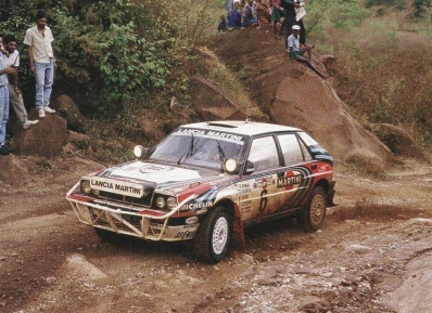 Juha Kankkunen - Juha Piironen
39º Martini Safari Rally Kenya 1991. Lancia Delta Integrale 16V (TO 22602R). Clasificado 1º.

Del 27 de Marzo al 1 de Abril, Nairobi, Kenya, África.
Superficie: tierra.

El Rally tenia un total de 4520.76 km con 79 controles horarios.

Tomaron la salida 57 equipos, finalizaron 27.@
Palabras clave: ;Juha_Piironen;Lancia;Delta;Integrale;Safari;1991