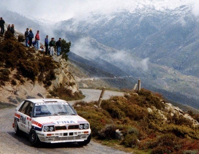 Didier Auriol - Bernard Occelli
35º Tour de Corse - Rallye de France 1991. Lancia Delta HF Integrale 16v (TO 31587R). Clasificado 2º.

Del 28 de Abril al 1 de Mayo, Ajaccio, Córcega, Francia.
Superficie: asfalto.

El Rally tenia un total de 1384.51 km de los que 625.91 km divididos en 27 tramos eran especiales.

Tomaron la salida 101 equipos, finalizaron 43.@
Palabras clave: Didier_Auriol;Lancia;Delta;Integrale;Corcega;1991;Corse