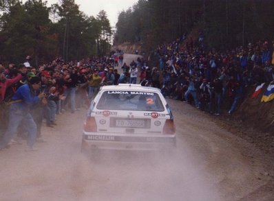 Juha Kankkunen - Juha Piironen
27º Rallye Catalunya - Costa Brava - Rallye de España 1991. Lancia Delta Integrale 16V (TO 76856R). Clasificado 2º.
Martini Lancia

Primer año válido para el Campeonato Mundial de Rallyes.

Del 10 al 13 de Noviembre, Lloret de Mar, Girona, Catalunya, España.
Superficie: asfalto - tierra.

El Rally tenia un total de 1606.98 km de los que 594.01 km divididos en 35 tramos eran especiales, (2 de ellos fueron cancelados SS4 Sant Hilari - Osor de 13.57 Km y SS29 Riera de Merles de 14.36 Km).

Tomaron la salida 76 equipos, finalizaron 33.

© Joan Al
@@
Palabras clave: Lancia;Delta;Integrale;Catalunya;1991;España;Spain
