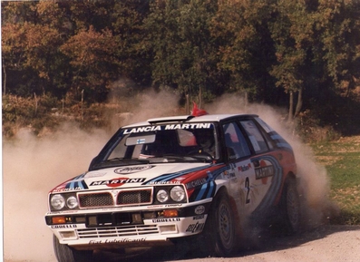 Juha Kankkunen - Juha Piironen
27º Rallye Catalunya - Costa Brava - Rallye de España 1991. Lancia Delta Integrale 16V (TO 76856R). Clasificado 2º.
Martini Lancia

Primer año válido para el Campeonato Mundial de Rallyes.

Del 10 al 13 de Noviembre, Lloret de Mar, Girona, Catalunya, España.
Superficie: asfalto - tierra.

El Rally tenia un total de 1606.98 km de los que 594.01 km divididos en 35 tramos eran especiales, (2 de ellos fueron cancelados SS4 Sant Hilari - Osor de 13.57 Km y SS29 Riera de Merles de 14.36 Km).

Tomaron la salida 76 equipos, finalizaron 33.

© Joan Al
@@
Palabras clave: Lancia;Delta;Integrale;Catalunya;1991;Spain;España
