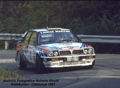 Juha Kankkunen - Juha Piironen
27º Rallye Catalunya - Costa Brava - Rallye de España 1991. Lancia Delta Integrale 16V (TO 76856R). Clasificado 2º.
Martini Lancia

Primer año válido para el Campeonato Mundial de Rallyes.

Del 10 al 13 de Noviembre, Lloret de Mar, Girona, Catalunya, España.
Superficie: asfalto - tierra.

El Rally tenia un total de 1606.98 km de los que 594.01 km divididos en 35 tramos eran especiales, (2 de ellos fueron cancelados SS4 Sant Hilari - Osor de 13.57 Km y SS29 Riera de Merles de 14.36 Km).

Tomaron la salida 76 equipos, finalizaron 33.

© Roberto Gnudi
@
Palabras clave: Lancia;Delta;Integrale;Catalunya;1991;Spain;España