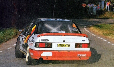 François Delecour - Daniel Grataloup
27º Rallye Catalunya - Costa Brava - Rallye de España 1991. Ford Sierra RS Cosworth 4x4 (H319 MTW). Clasificado 3º.
Q8 Team Ford

Del 10 al 13 de Noviembre, Lloret de Mar, Girona, Catalunya, España.
Superficie: asfalto - tierra.

El Rally tenia un total de 1606.98 km de los que 594.01 km divididos en 35 tramos eran especiales (2 de ellos fueron cancelados SS4 Sant Hilari - Osor de 13.57 Km y SS29 Riera de Merles de 14.36 Km).

Tomaron la salida 76 equipos, finalizaron 33.@
Palabras clave: Ford;Sierra;Cosworth;1991;Catalunya;España;Spain
