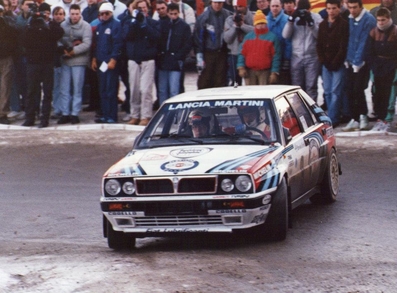 Juha Kankkunen - Juha Piironen
59º Rallye Automobile de Monte-Carlo 1991. Lancia Delta Integrale 16V (TO 92332P). Clasificado 5º.

Del 24 al 30 de Enero, Monte-Carlo.
Superficie: asfalto - nieve.

El Rally tenia un total de 3390.27 km de los que 628.64 km divididos en 27 tramos eran especiales.

Tomaron la salida 167 equipos, finalizaron 75.

© Joan Al 
Tramo: Pont de Miolans (paellas del ultimo Km y medio, justo antes de Les Clues de St Auban).
@@
Palabras clave: ;Lancia;Delta;Integrale;Montecarlo;1991
