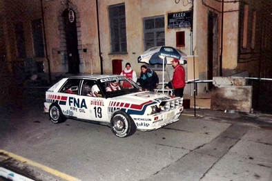 Andrea Aghini - Sauro Farnocchia
33º Rallye Sanremo - Rallye d'Italia 1991. Lancia Delta Integrale 16V (TO 44774R). Clasificado 5º.

Del 12 al 17 de Octubre, Sanremo, Imperia, Liguria Italia.
Superficie: asfalto - tierra.

El Rally tenia un total de 2185.96 km de los que 572.91 divididos en 31 tramos, eran especiales.

Tomaron la salida 87 equipos, finalizaron 40.@
Palabras clave: ;Lancia;Delta;Integrale;Sanremo;1991