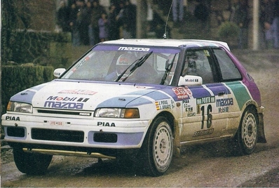 Jesús Puras - José Arrarte
25º Rallye de Portugal - Vinho do Porto 1991. Mazda 323 GTX (JYS 156). Clasificado 7º.
Mazda Rally Team Europe

Del 5 al 9 de Marzo, Portugal.
Superficie: asfalto - tierra.

El Rally tenia un total de 2041.26 Km de los que 564.20 Km divididos en 38 tramos eran especiales (2 de ellos fueron cancelados SS2 Gradil de 9 Km y SS28 Viseu de 29.90 Km).

Se inscribieron 106 equipos, tomaron la salida 95, finalizaron 28.@
Palabras clave: Mazda;Portugal;1991