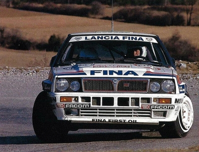 Yves Loubet - Jean-Paul Chiaroni
59º Rallye Automobile de Monte-Carlo 1991. Lancia Delta Integrale 16V. Clasificado 9º.

Del 24 al 30 de Enero, Monte-Carlo.
Superficie: asfalto - nieve.

El Rally tenia un total de 3390.27 km de los que 628.64 km divididos en 27 tramos eran especiales.

Tomaron la salida 167 equipos, finalizaron 75.@
Palabras clave: Yves_Loubet;Lancia;Delta;Integrale;Montecarlo;1991