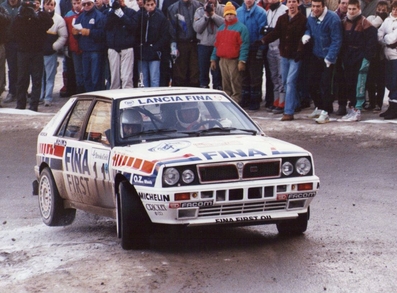 Yves Loubet - Jean-Paul Chiaroni
59º Rallye Automobile de Monte-Carlo 1991. Lancia Delta Integrale 16V. Clasificado 9º.

Del 24 al 30 de Enero, Monte-Carlo.
Superficie: asfalto - nieve.

El Rally tenia un total de 3390.27 km de los que 628.64 km divididos en 27 tramos eran especiales.

Tomaron la salida 167 equipos, finalizaron 75.

Tramo: Pont de Miolans (paellas del ultimo Km y medio, justo antes de Les Clues de St Auban.

PHOTO de Joan Al
@@
Palabras clave: Yves_Loubet;Lancia;Delta;Integrale;Montecarlo;1991