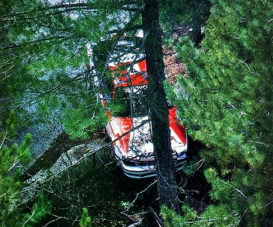 Armin Schwarz - Arne Hertz
35º Tour de Corse - Rallye de France 1991. Toyota Celica GT-4 "ST165" (K-AM 677). Abandonó por accidente en SS8 Levie - Sotta de 26 Km.

Del 28 de Abril al 1 de Mayo, Ajaccio, Córcega, Francia.
Superficie: asfalto.

El Rally tenia un total de 1384.51 km de los que 625.91 km divididos en 27 tramos eran especiales.

Tomaron la salida 101 equipos, finalizaron 43.@
Palabras clave: ;Corse;Corcega;Toyota;Celica;ST165;1991;Crash