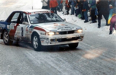 Kenneth Ericksson - Stefan Parmander
59º Rallye Automobile de Monte-Carlo 1991. Mitsubishi Galant VR-4 (H12 MRE). Abandonó sin combustible en SS19 Moulinet - La Bollène Vésubie 1 de 22.21 km.

Del 24 al 30 de Enero, Monte-Carlo.
Superficie: asfalto - nieve.

El Rally tenia un total de 3390.27 km de los que 628.64 km divididos en 27 tramos eran especiales.

Tomaron la salida 167 equipos, finalizaron 75.@
Palabras clave: ;Mitsubishi;Galant;Montecarlo;1991;Nieve