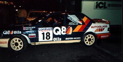 Malcolm Wilson - Nicky Grist
47º Lombard RAC Rally 1991. Ford Sierra RS Cosworth 4x4. Abandonó por el diferencial central del coche en SS14 Hafren de 35.13 km.

Del 24 al 28 de Noviembre, Harrogate, Yorkshire, Inglaterra.
Superficie: tierra.

El Rally tenia un total de 2355.31 Km de los que 565,51 Km divididos en 37 tramos eran especiales.

Se inscribieron 160 equipos, tomaron la salida 151, finalizaron 82.@
Palabras clave: ;Ford;Sierra;Cosworth;Gran_Bretaña;RAC_Rally;Lombard;1991