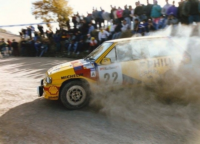 Luis Climent - Jose Muñoz
27º Rallye Catalunya - Costa Brava - Rallye de España 1991. Opel Corsa GSi (Z-8584-AH). Abandonó por la caja de cambios en SS30 Vallclara - Bancells de 21.17 km.
Opel Team España

Del 10 al 13 de Noviembre, Lloret de Mar, Girona, Catalunya, España.
Superficie: asfalto - tierra.

El Rally tenia un total de 1606.98 km de los que 594.01 km divididos en 35 tramos eran especiales, (2 de ellas fueron canceladas SS4 Sant Hilari - Osor de 13.57 Km y SS29 Riera de Merles de 14.36 Km).

Tomaron la salida 76 equipos, finalizaron 33.@
Palabras clave: Opel;Corsa;GSI;Catalunya;Costa_Brava;1991;España;Spain