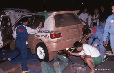 Hiroshi Nishiyama - Hiroki Sugiura
23º Rallye Cote d'Ivoire - Bandama 1991. Nissan Pulsar GTi-R. Abandonó por la caja de cambios.

Del 27 al 31 de Octubre, Abidjan, Costa d'Ivori, África.
Superficie: tierra.

Tomaron la salida 37 equipos, finalizaron 9.@
Palabras clave: Nissan;GTI-R;Costa_Marfil;1991