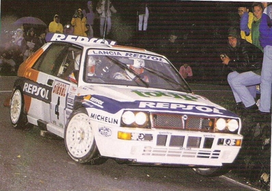 Carlos Sainz Cenamor - Lui­s Moya
35º Rallye Sanremo 1993. Lancia Delta HF Integrale (TO 81832T).
Terminó en 2ª posición, pero después de un control fue excluido por combustible ilegal.

Del 11 al 13 de Octubre, Sanremo, Liguria, Imperia, Italia.
Superfice: asfalto.

El Rally tenia un total de 1706.46 km de los que 548.90 km divididos en 28 tramos eran especiales, (una de ellas fue cancelada SS6 Campoligure de 28.20 km).

Se inscribieron 127 equipos, tomaron la salida 120, finalizaron 57.@
Palabras clave: ;Lancia;Delta;Sanremo;1993;Integrale;