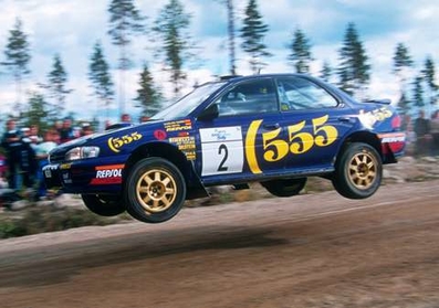 Carlos Sainz Cenamor - Luà­s Moya
44º Neste 1000 Lakes Rally 1994. Subaru Impreza 555. Clasificado 3º.
El Rally tenia un total de 1,558.45 Km de los que 522.76 Km divididos en 35 tramos eran especiales.
Se inscribieron 89 equipos, tomaron la salida 85, finalizaron 41.@
Palabras clave: ;Luis_Moya;Subaru;Impreza;Finlandia;1994;