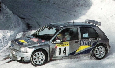 Jean Ragnotti - Gilles Thimonier
63º Rallye Automobile de Monte-Carlo 1995. Renault Clio Maxi (20 BBJ 91). Clasificado 7º.

Del 21 al 26 de Enero, Monte-Carlo.
Superficie: asfalto - nieve.

El Rally tenia un total de 2607.00 km de los que 546.80 km divididos en 21 tramos eran especiales.

Se inscribieron 207 equipos, tomaron la salida 204, finalizaron 83.@
Palabras clave: ;Gilles_Thimonier;Renault;Clio;Maxi;Montecarlo;1995;nieve