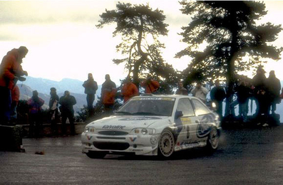Bruno Thiry - Stéphane Prévot
66º Rallye Automobile de Monte-Carlo 1998. Ford Escort WRC (R3 FMC). Clasificado 6º.

Del 19 al 21 de Enero, Monte-Carlo.
Superficie: asfalto - nieve.

El Rally tenia un total de 1454.53 km de los que 359.19 km divididos en 18 tramos eran especiales.

Tomaron la salida 106 equipos, finalizaron 60.@
Palabras clave: Ford;Escort;WRC;Montecarlo;1998