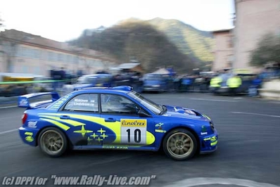 Tommi Mäkinen - Kaj Lindström
70º Rallye Automobile de Monte-Carlo 2002. Subaru Impreza S7 WRC '01 (X28 SRT). Clasificado 1º.
555 Subaru WRT

Del 18 al 20 de Enero, Monaco.
Superficie: asfalto - nieve.

El Rally tenia un total de 1424.55 km km de los que 396.78 km divididos en 15 tramos eran especiales, (una de ellas fue cancelada SS2 Sisteron - Thoard 1 de 36.73 Km).

Se inscribieron 55 equipos, tomaron la salida 54, finalizaron 26.@
Palabras clave: Subaru;Impreza;WRC;Montecarlo;2002